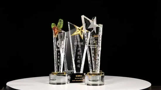 China Yiwu World Cup Trophy Custom Metal Gold Award Trophäen